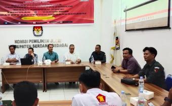 foto rapat pleno