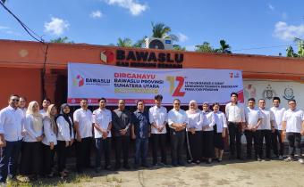 foto bersama upacara